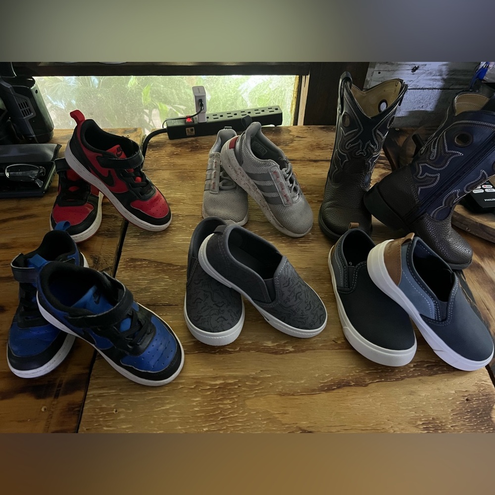 Nike Red and Black Sneakers Athletic Style